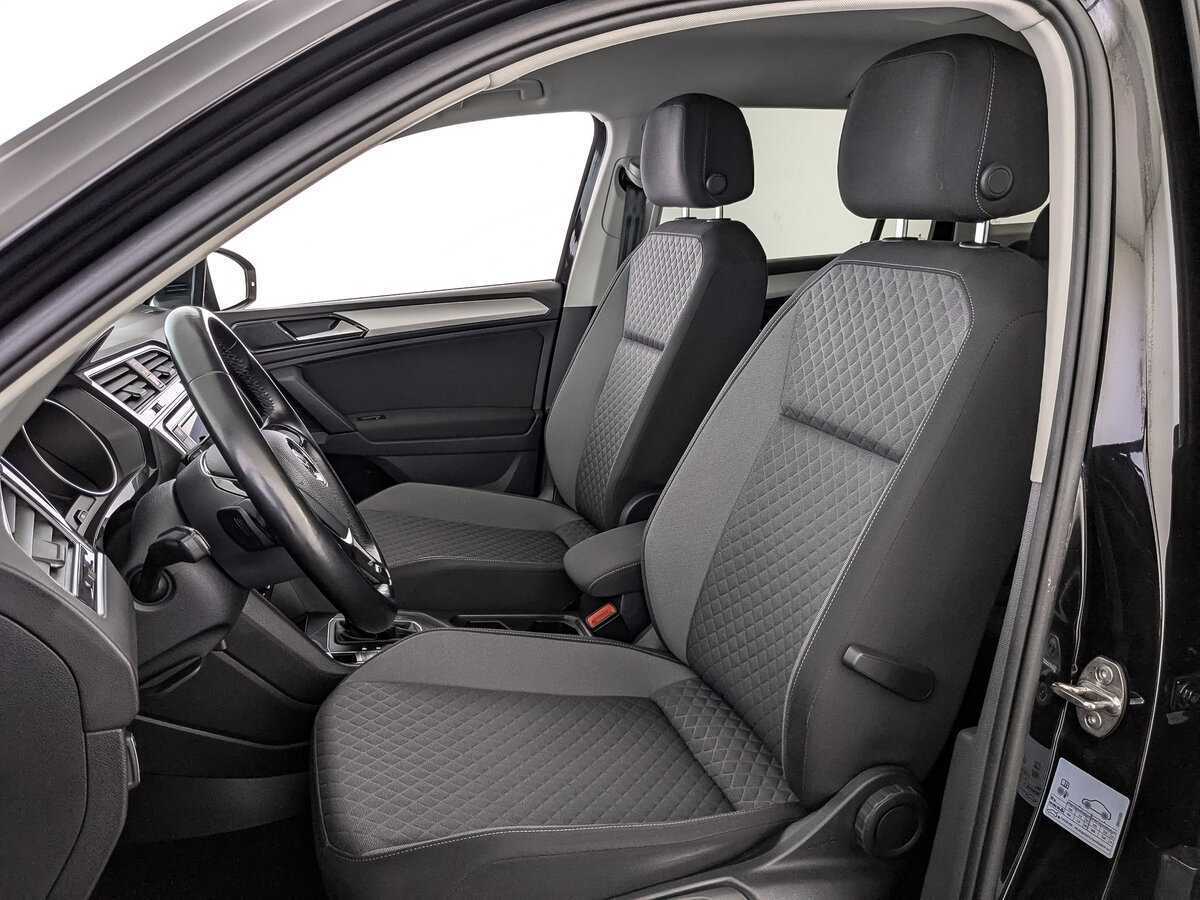 Volkswagen Tiguan, 2018 Фото №18