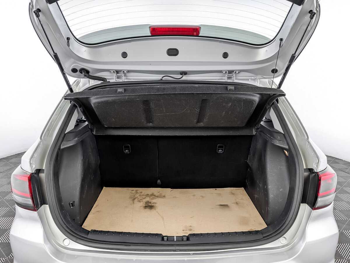 Kia Rio X-Line, 2020 Фото №10