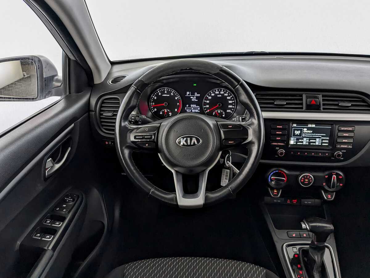 Kia Rio X-Line, 2020 Фото №20