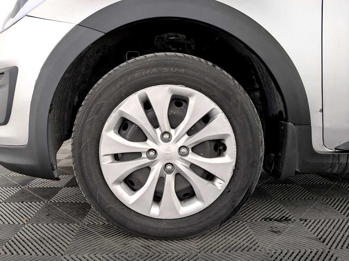 Kia Rio X-Line, 2020 Фото №17