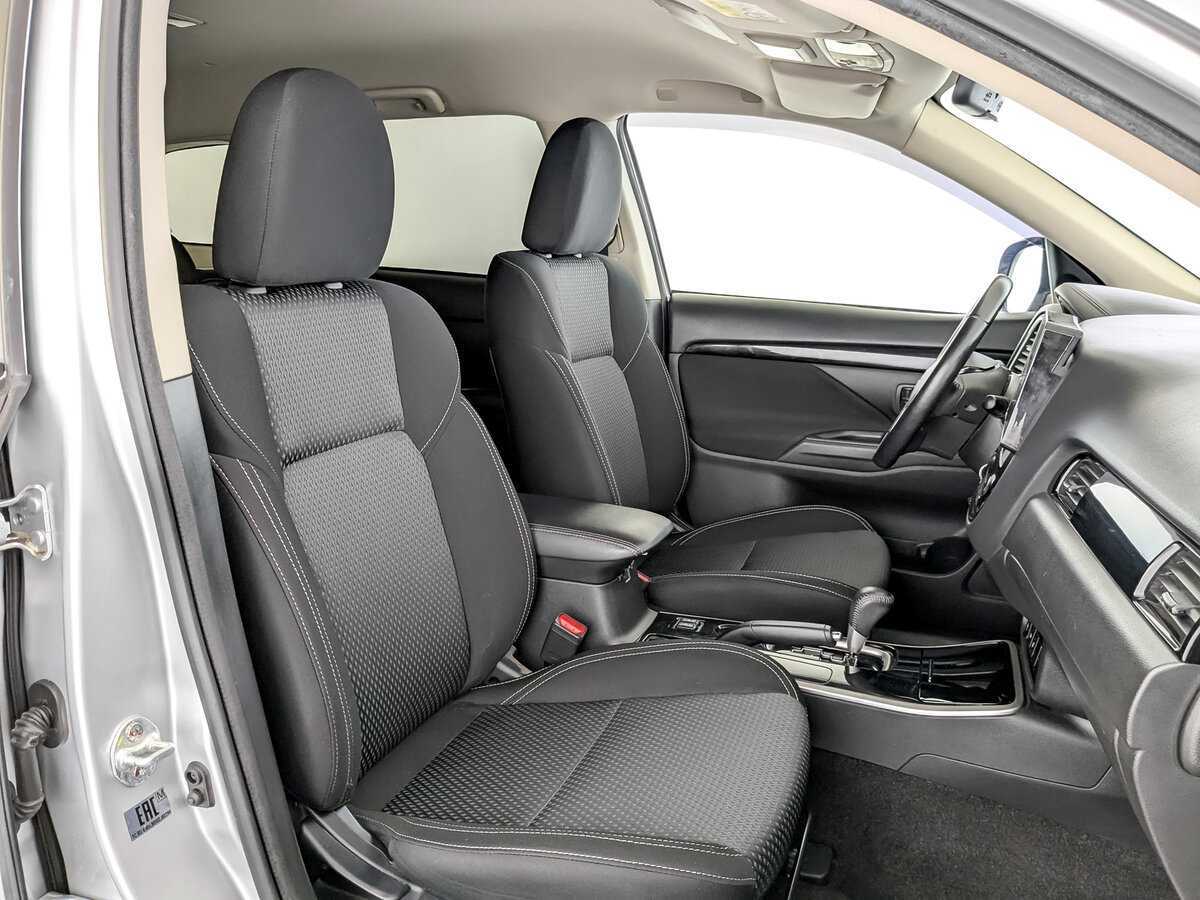 Mitsubishi Outlander, 2019 Фото №23