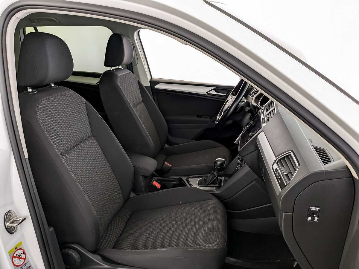 Volkswagen Tiguan, 2020 Фото №23