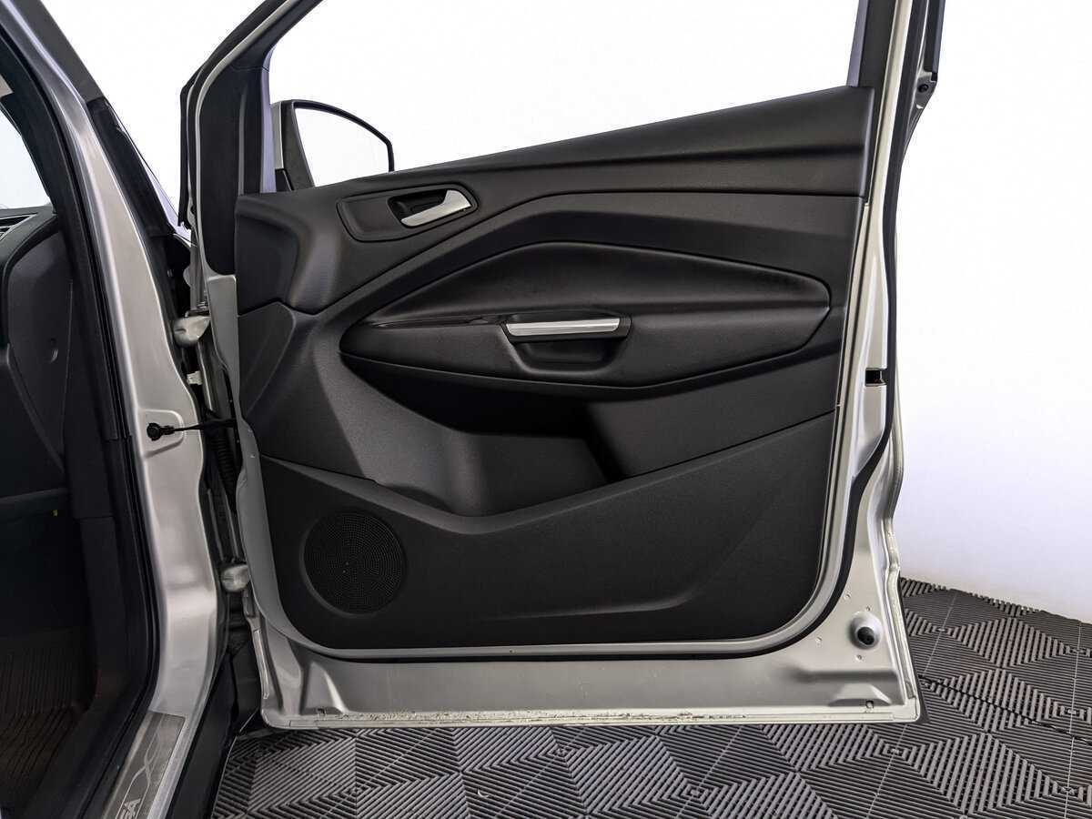 Ford Kuga, 2019 Фото №23