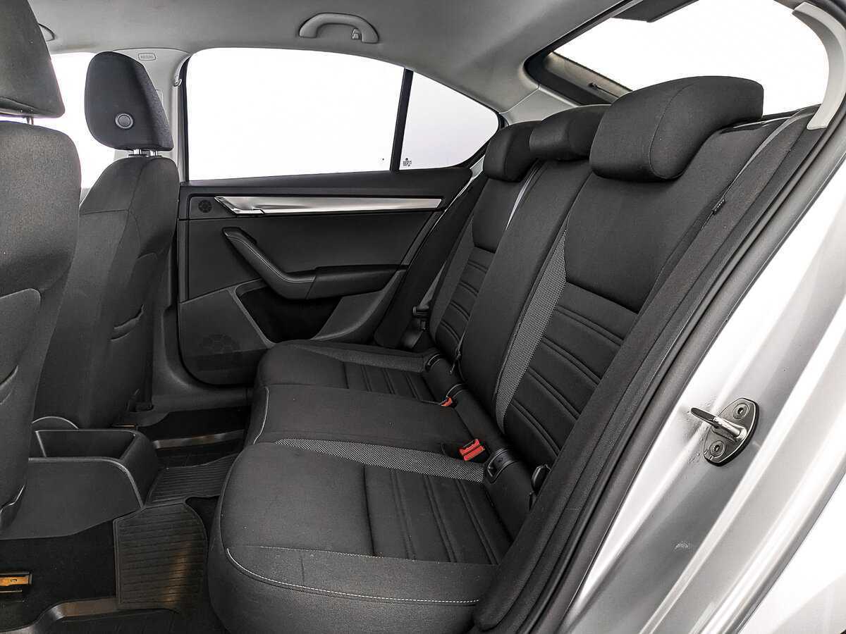 Skoda Octavia, 2018 Фото №18