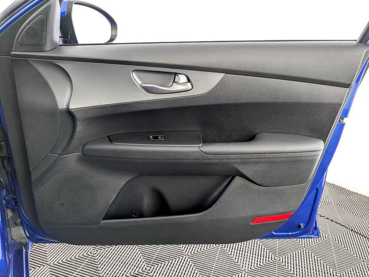 Kia Cerato, 2021 Фото №22