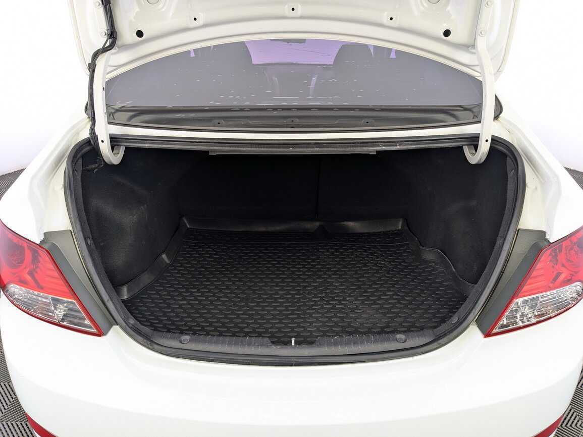 Hyundai Solaris, 2013 Фото №9