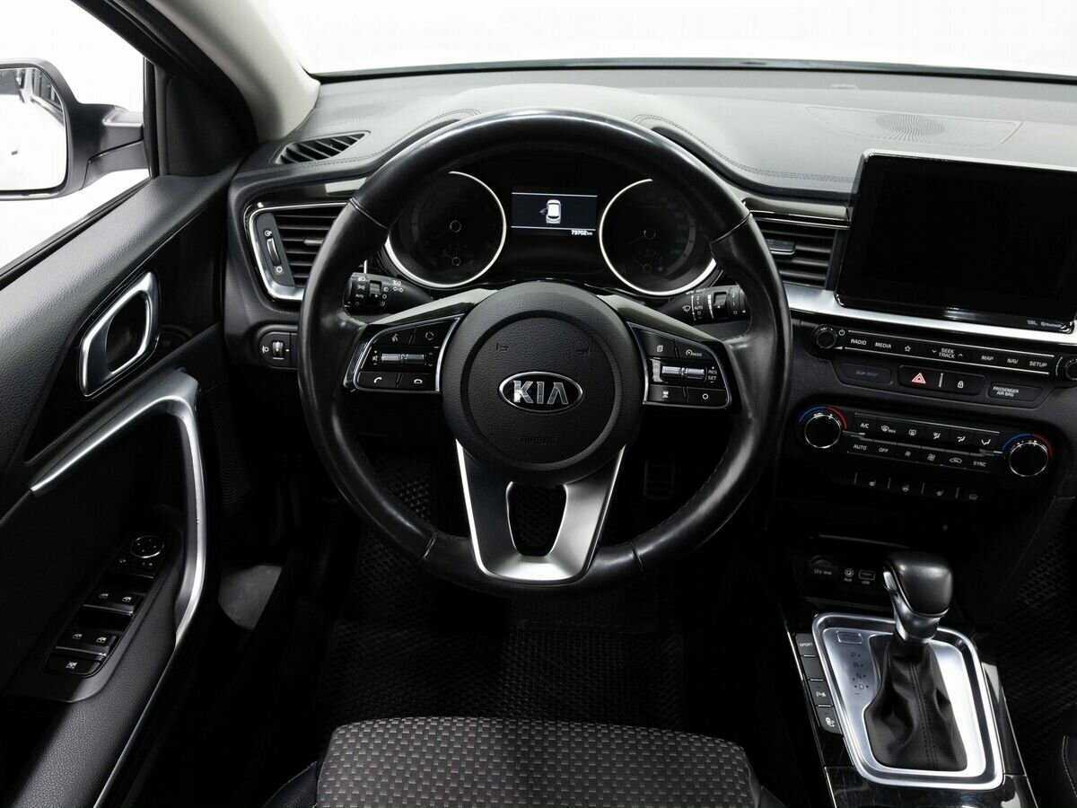 Kia Ceed, 2018 Фото №15