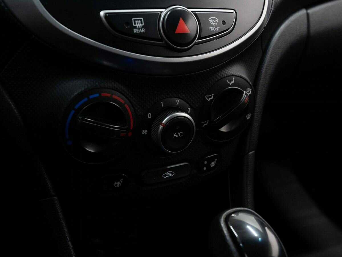 Hyundai Solaris, 2015 Фото №18