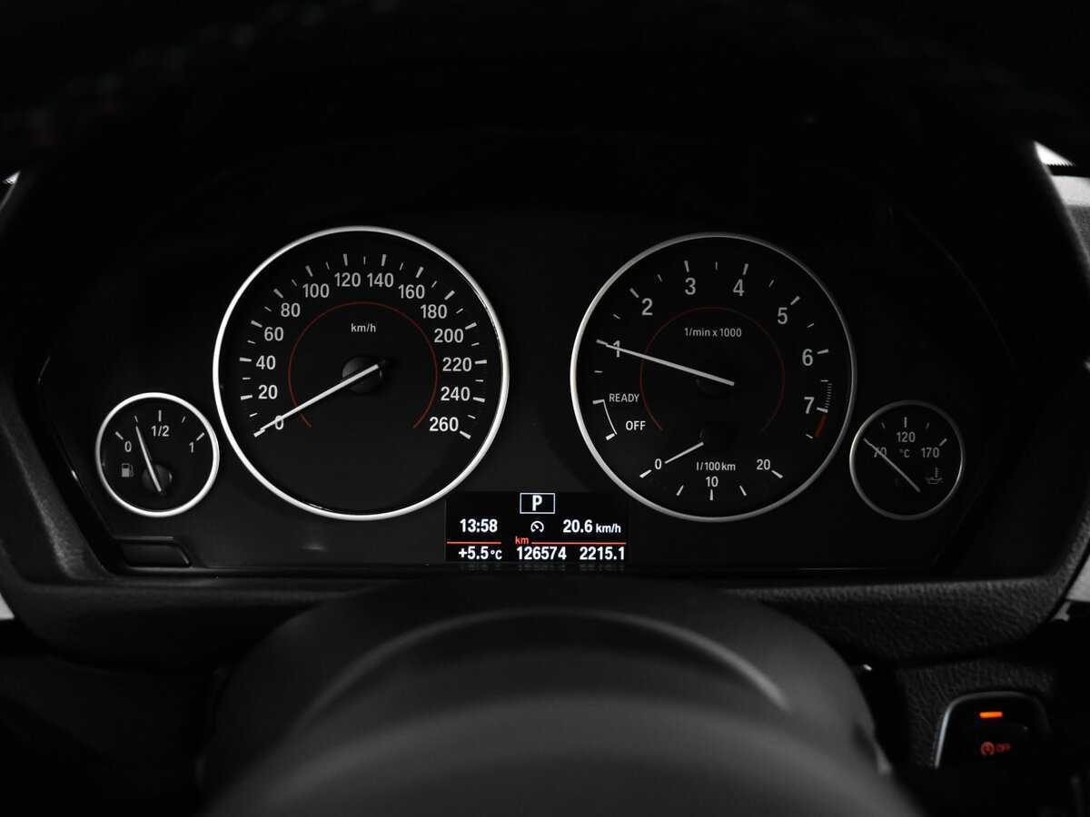 BMW 3 серии 320i xDrive, 2017 Фото №11