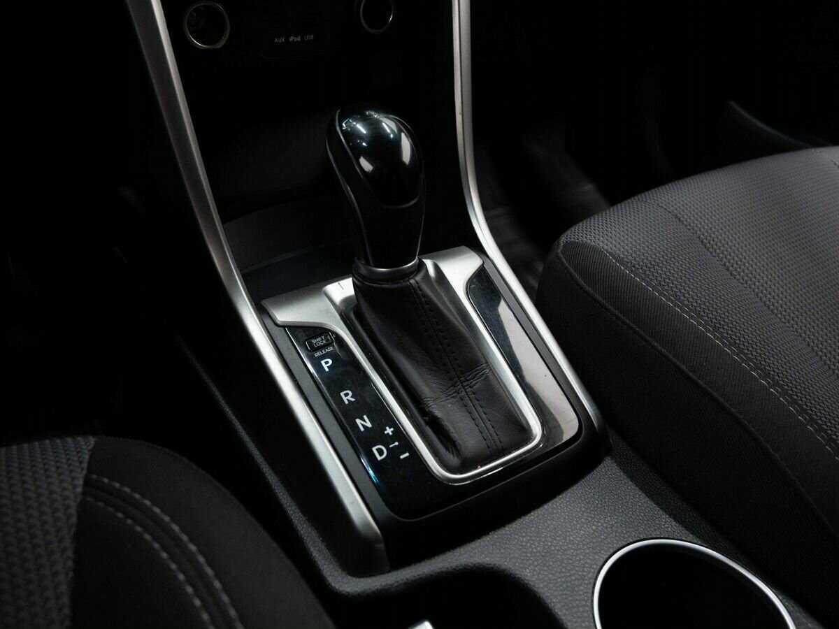 Hyundai i30, 2013 Фото №18