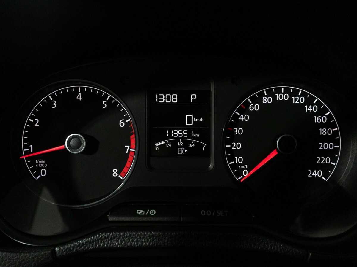 Volkswagen Polo, 2018 Фото №12