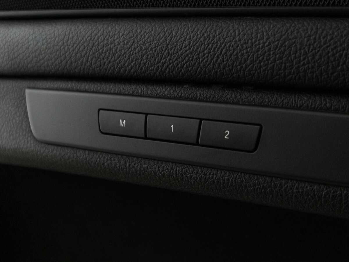 BMW 5 серии 528i xDrive, 2014 Фото №17