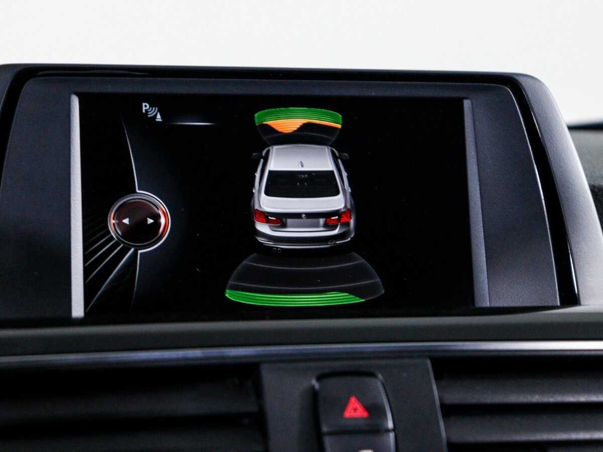 BMW 3 серии 318i, 2015 Фото №20