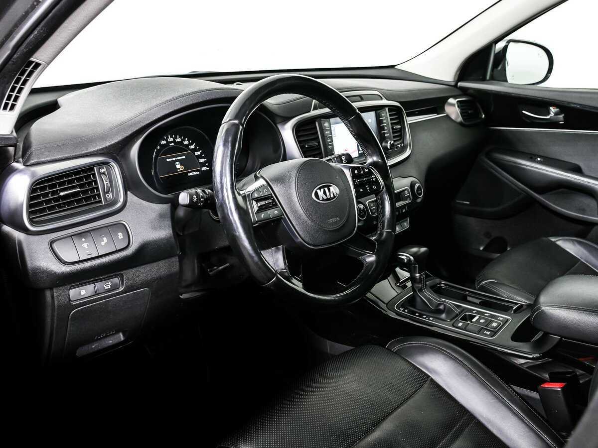 Kia Sorento, 2018 Фото №12