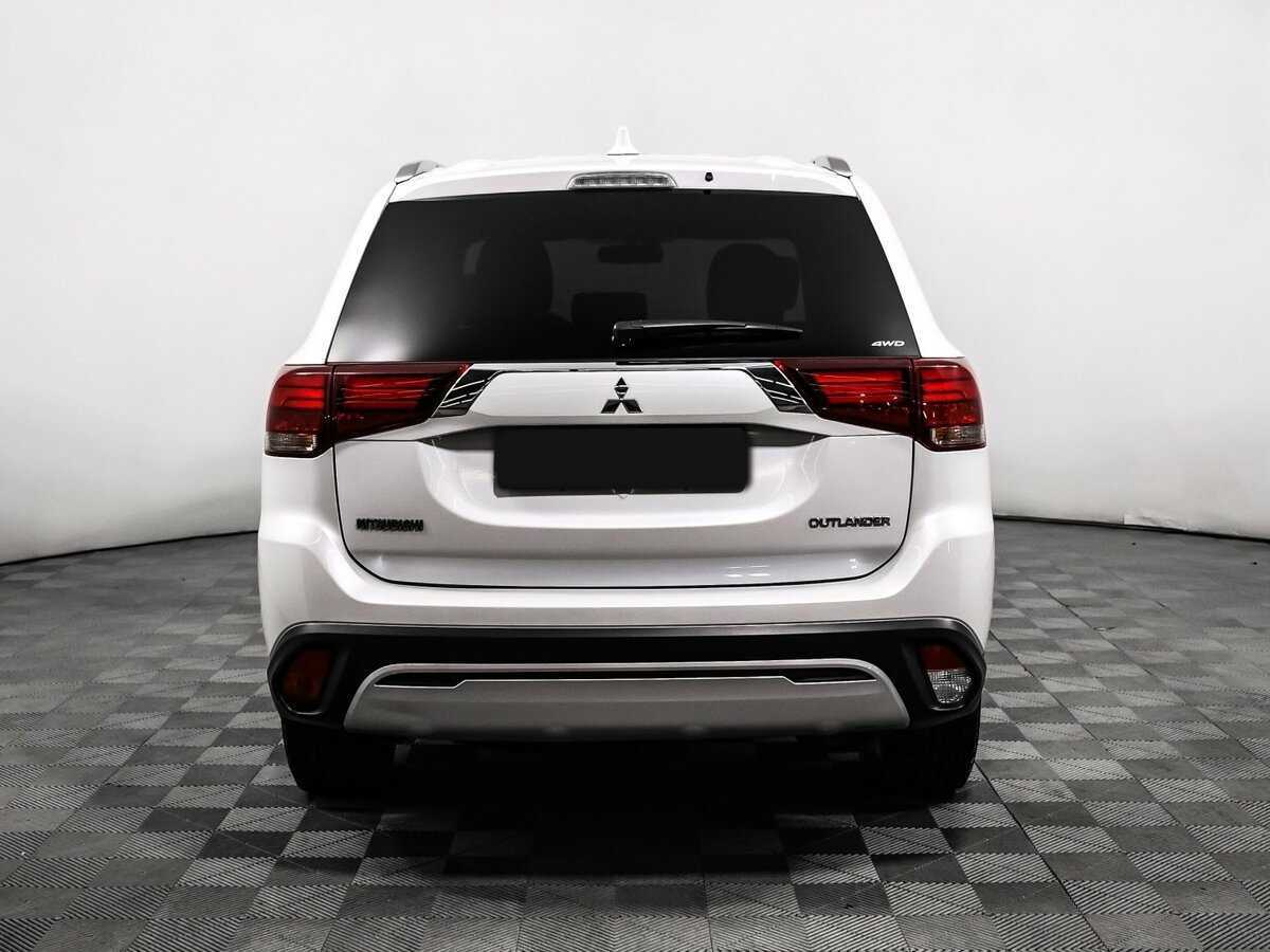 Mitsubishi Outlander, 2019 - 23 458 км. | Фото №6