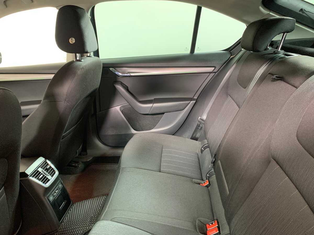 Skoda Octavia, 2018 Фото №19