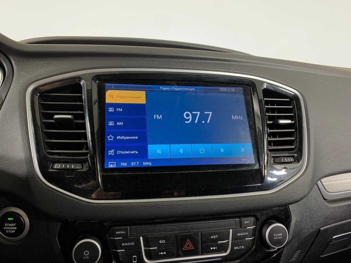 Geely Emgrand X7, 2020 Фото №16