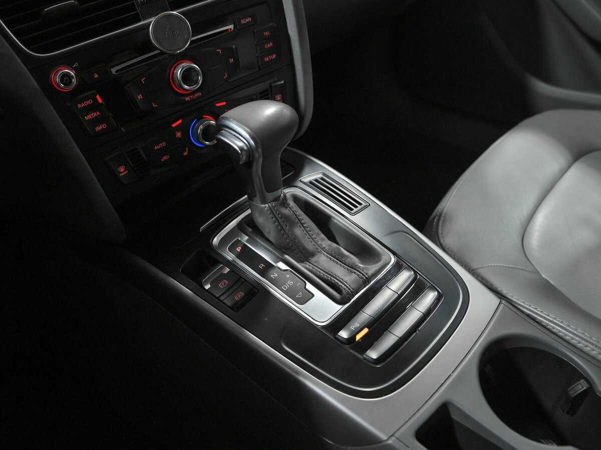 Audi A4, 2014 Фото №11