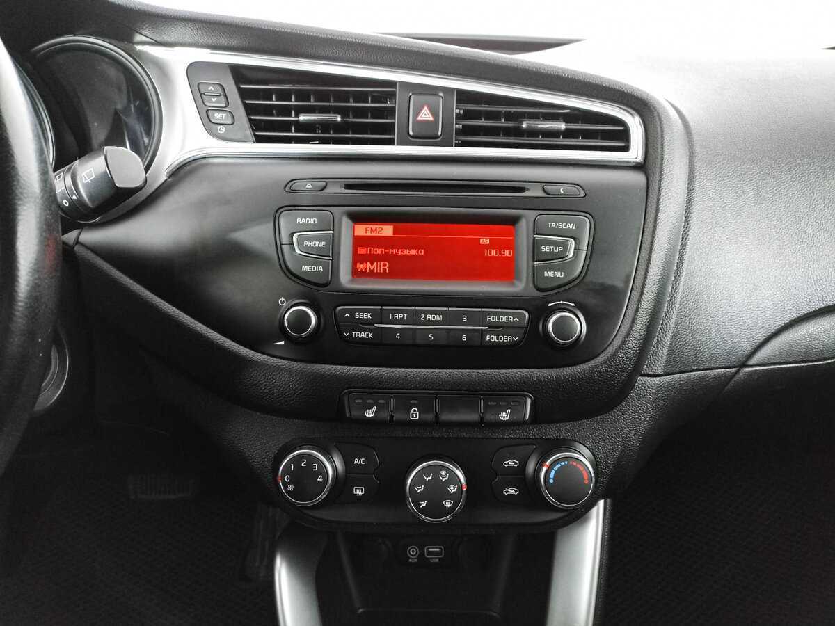 Kia Ceed, 2017 Фото №13