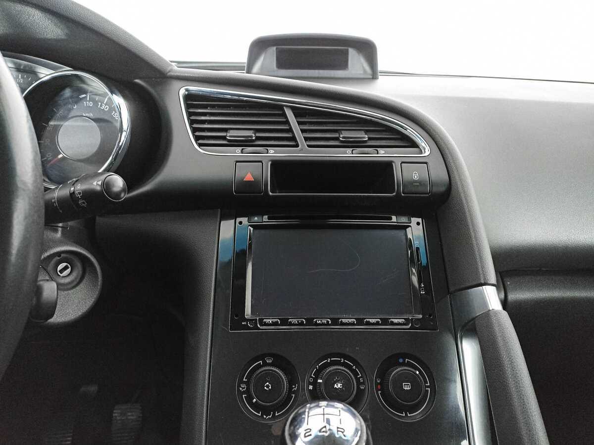 Peugeot 3008, 2012 Фото №12