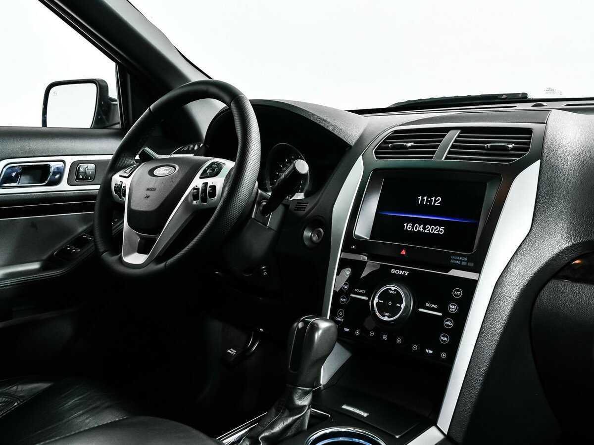 Ford Explorer, 2013 Фото №9