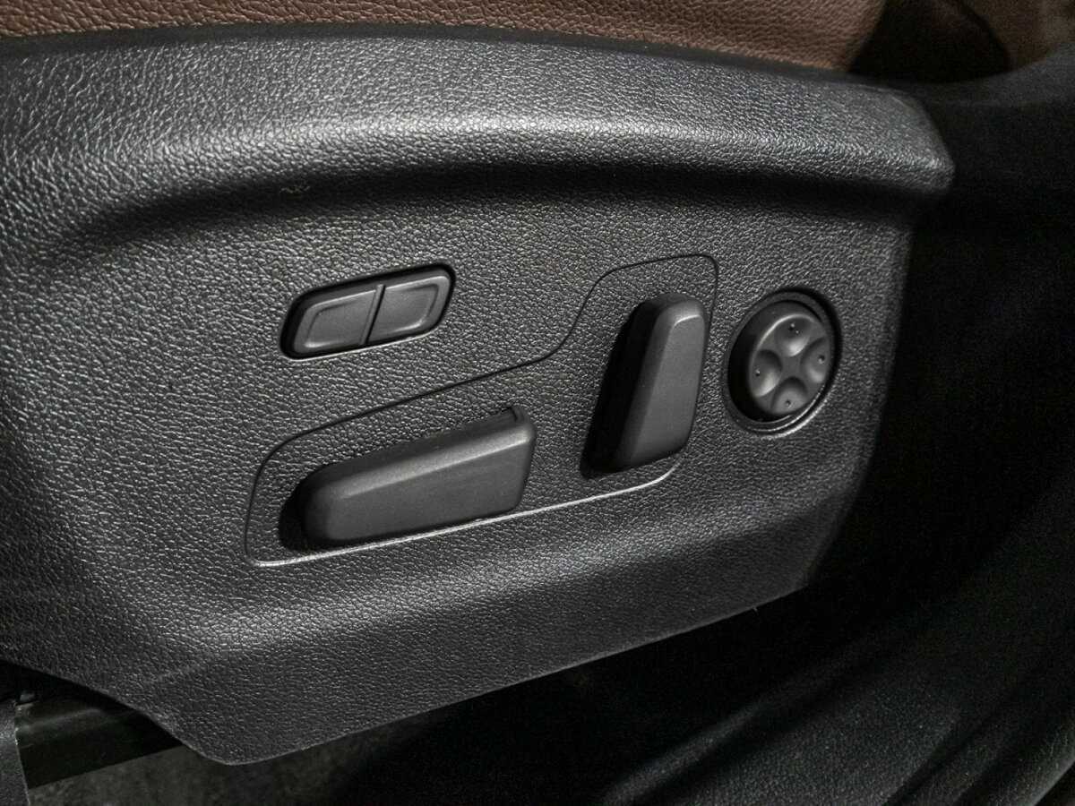 Kia Sorento, 2018 Фото №23