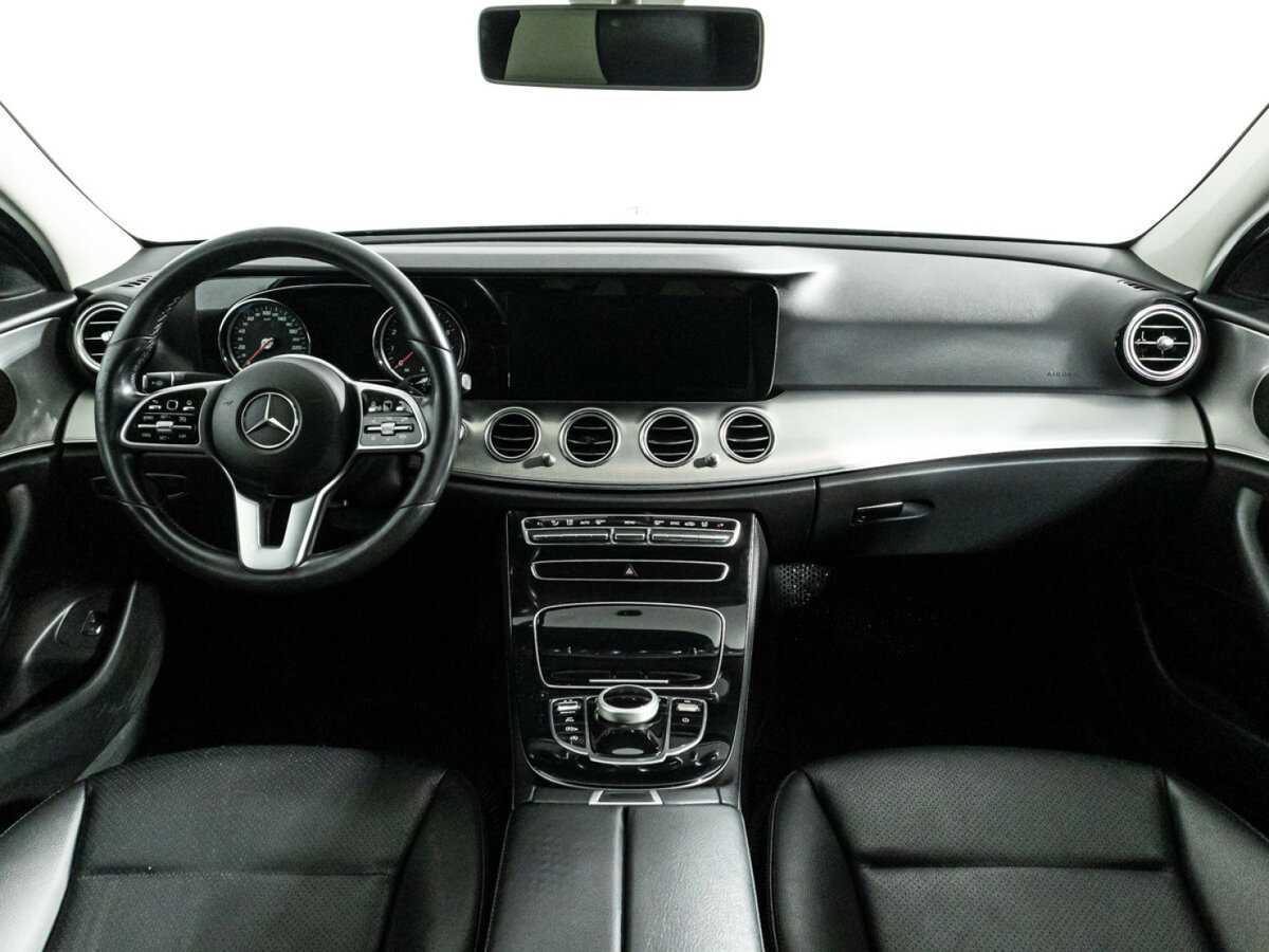Mercedes-Benz E-Класс 200, 2019 Фото №13