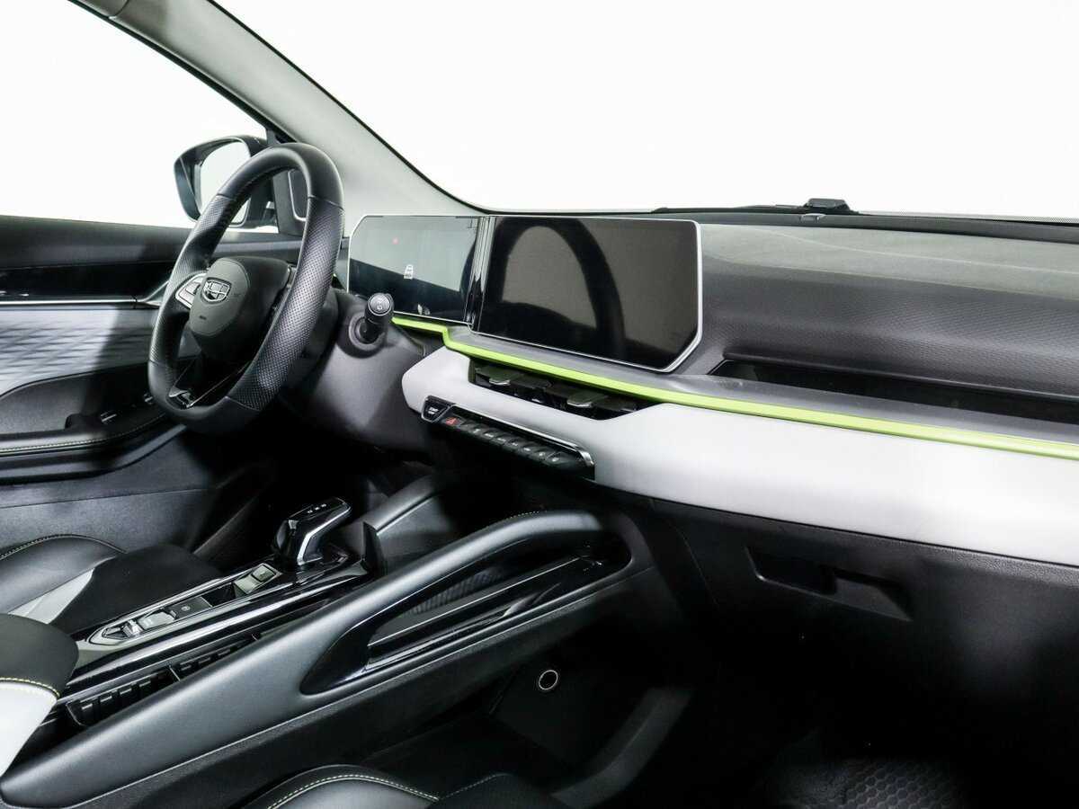 Geely Coolray, 2023 Фото №9