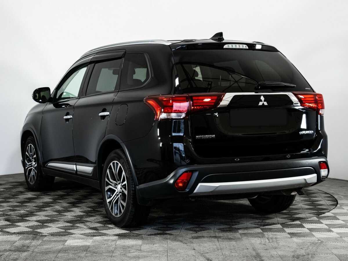 Mitsubishi Outlander, 2018 Фото №6