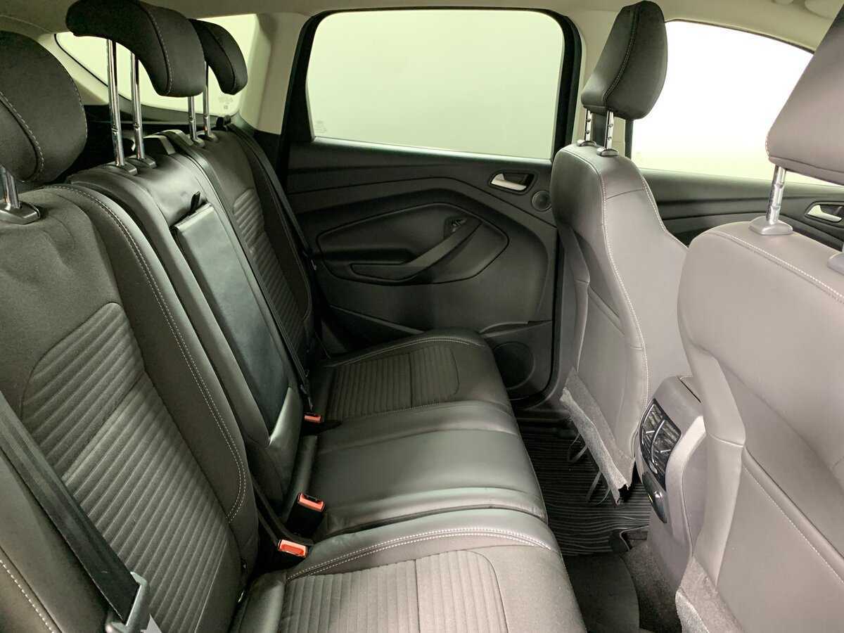 Ford Kuga, 2017 Фото №18