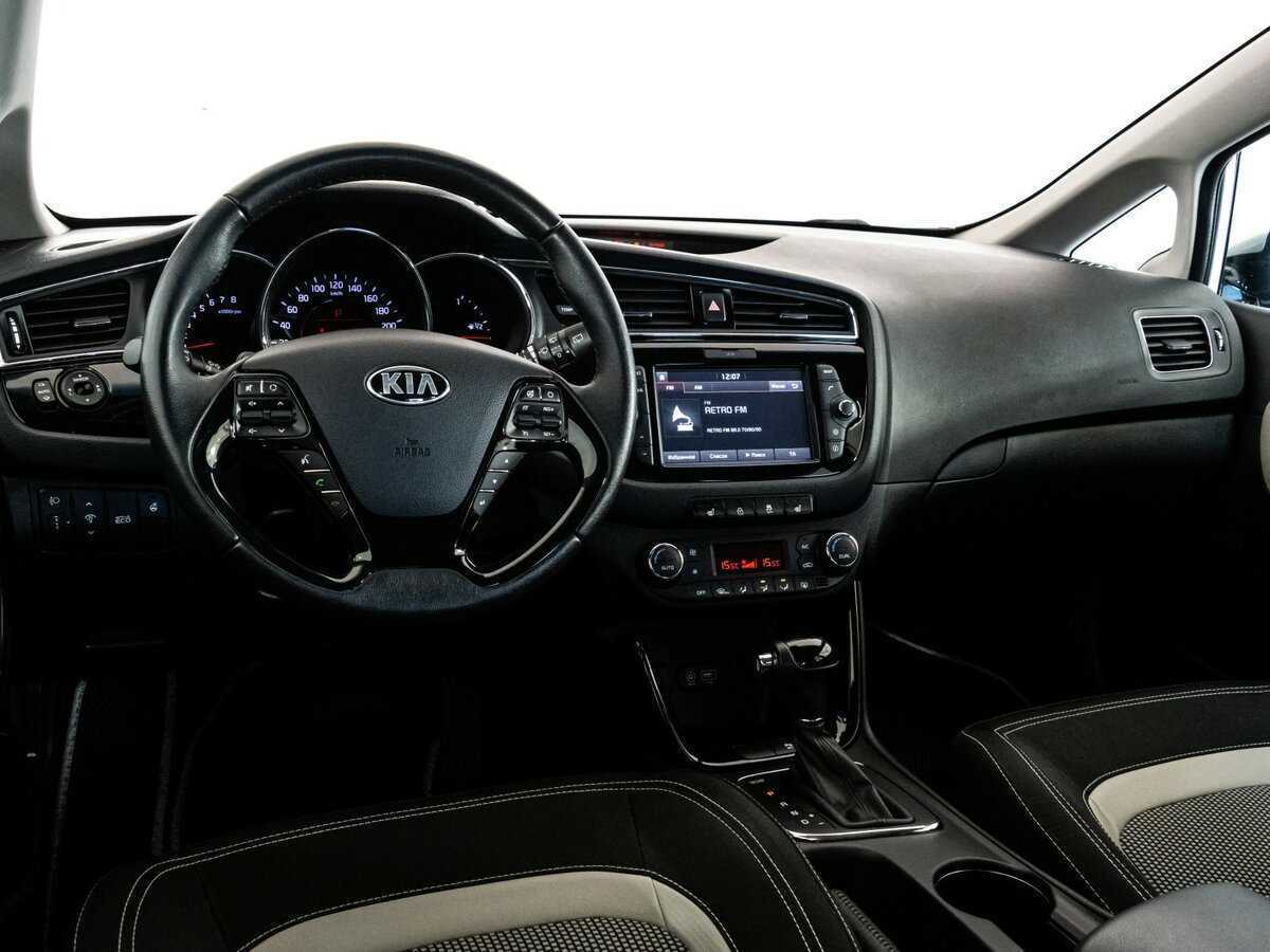 Kia Ceed, 2017 Фото №11