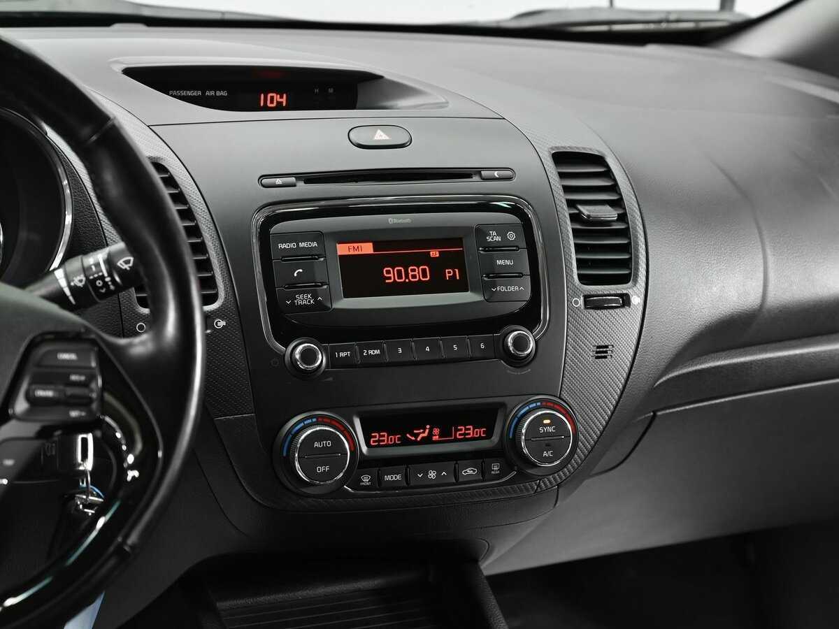 Kia Cerato, 2018 Фото №15