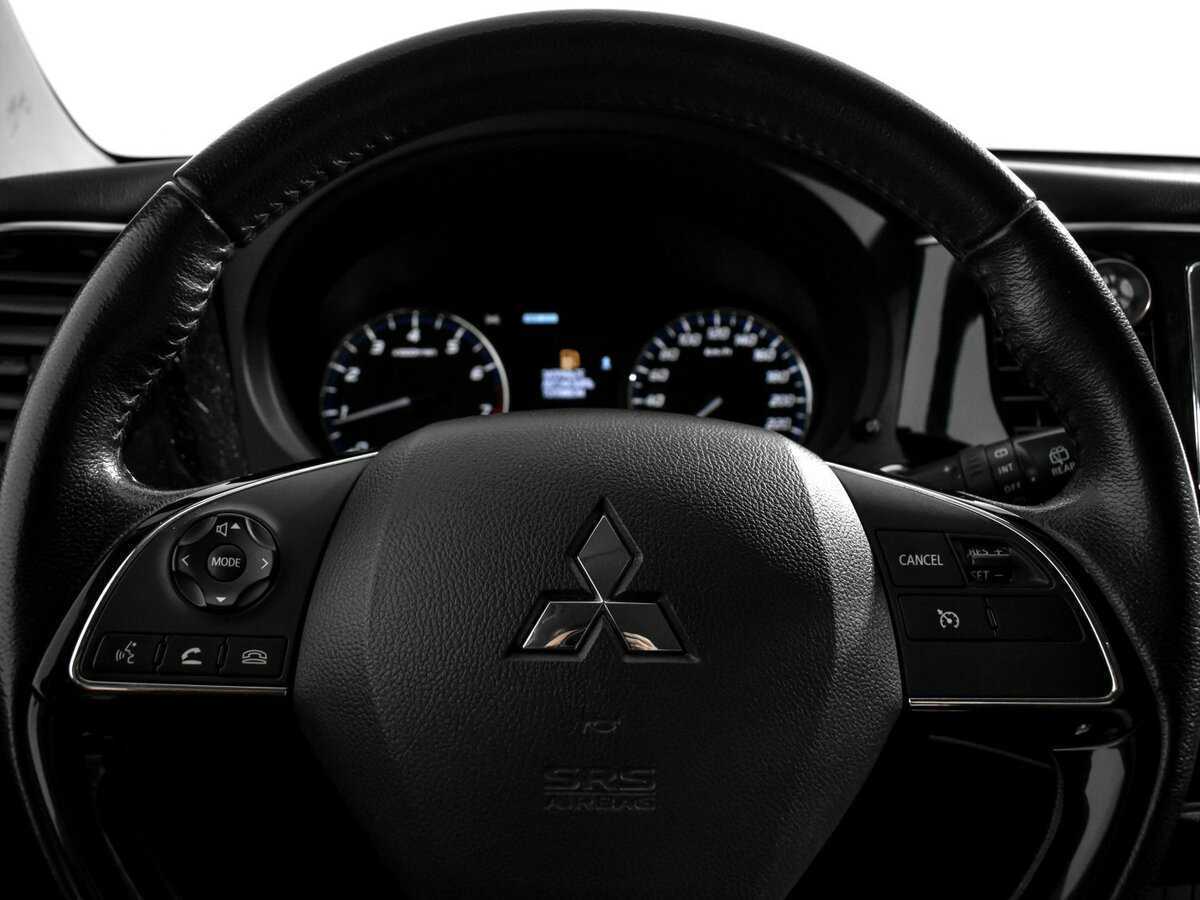 Mitsubishi Outlander, 2018 Фото №17