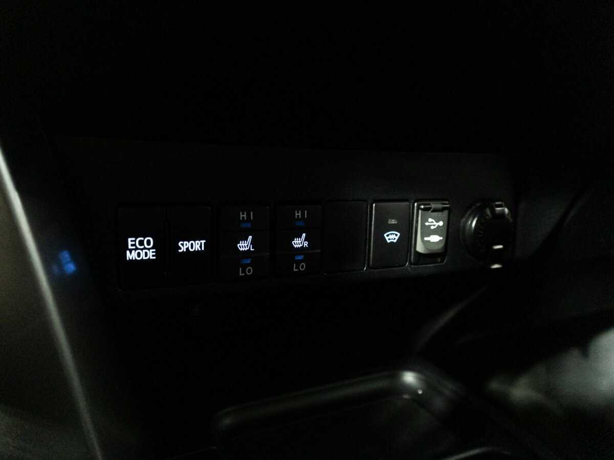 Toyota RAV4, 2015 Фото №19