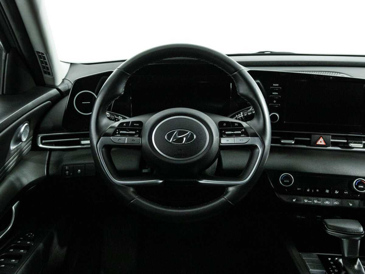 Hyundai Elantra, 2021 Фото №21