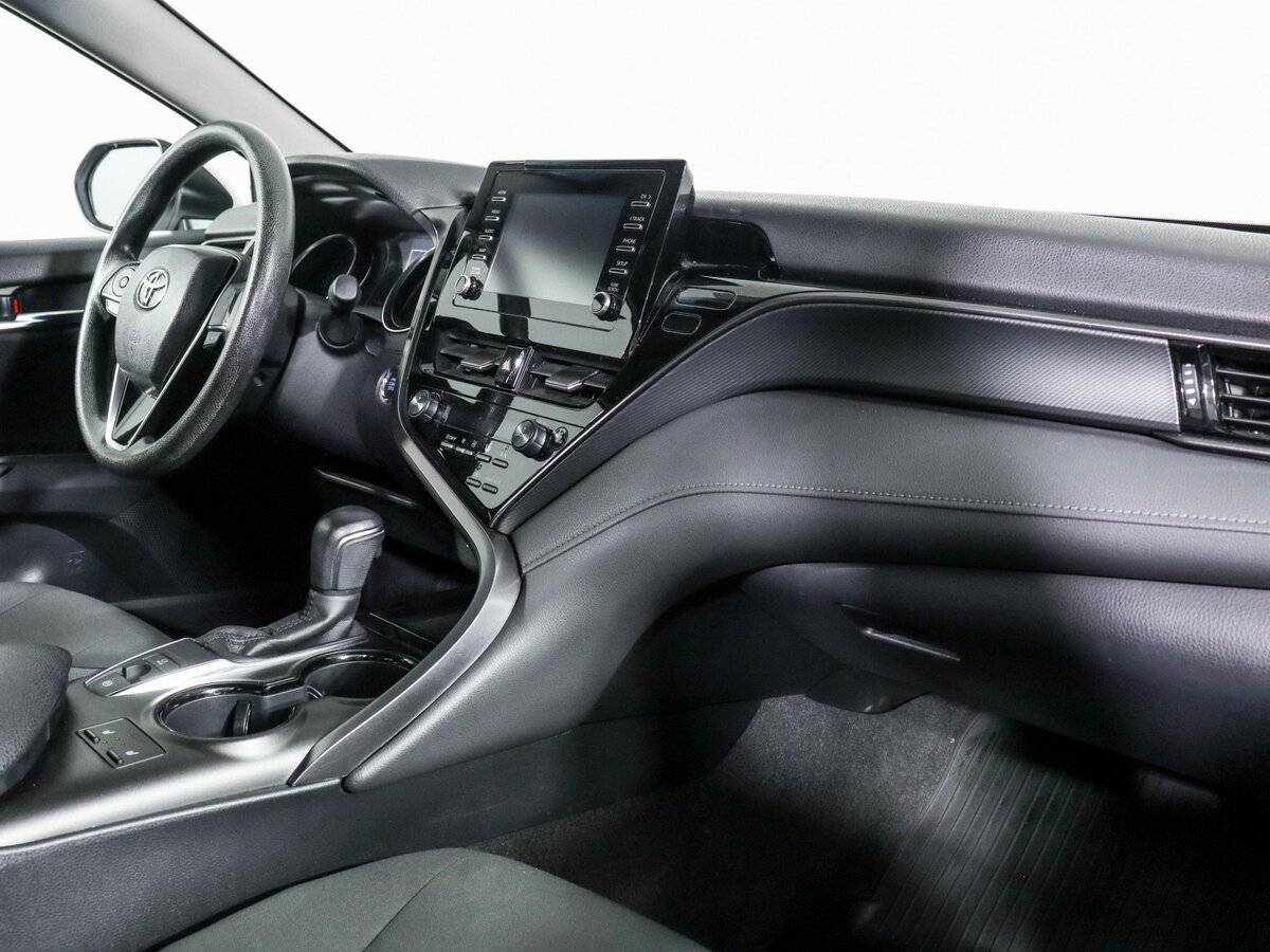 Toyota Camry, 2021 Фото №7