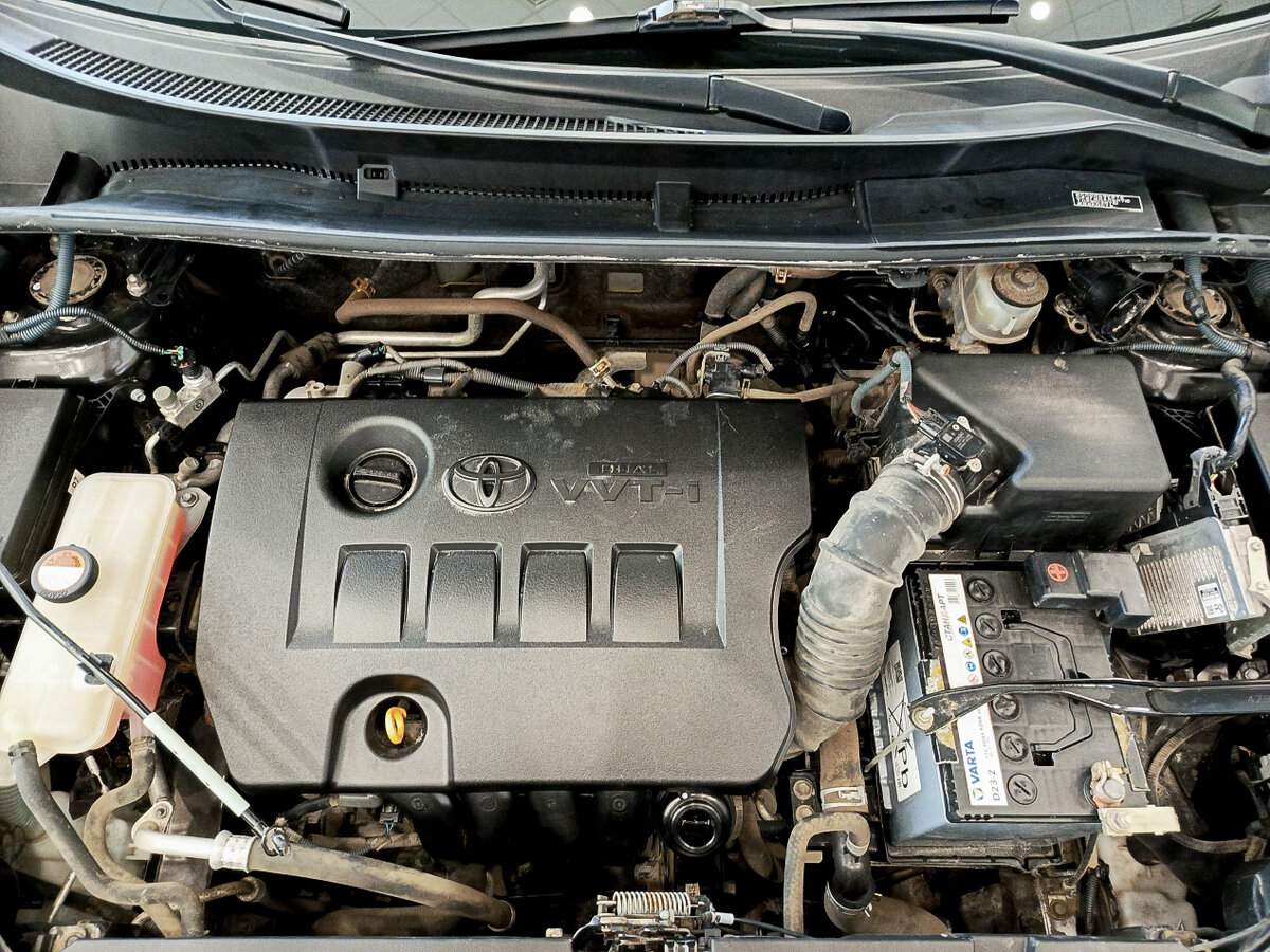 Toyota RAV4, 2015 Фото №9