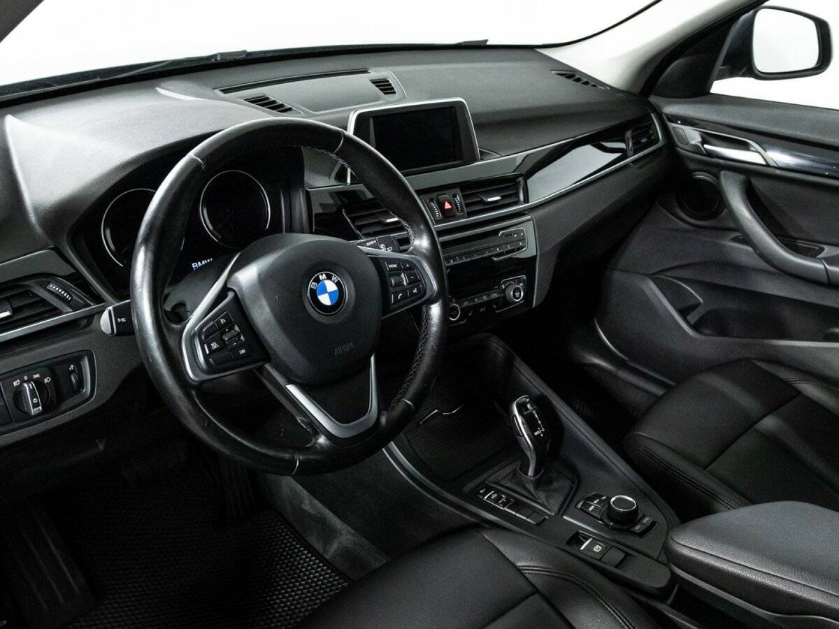 BMW X1 18i sDrive, 2018 Фото №11
