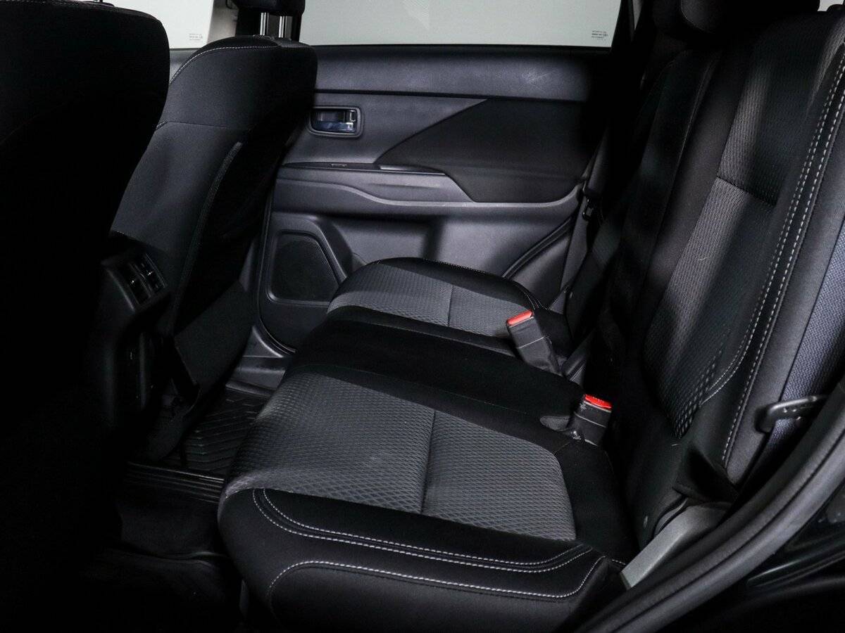 Mitsubishi Outlander, 2019 Фото №10