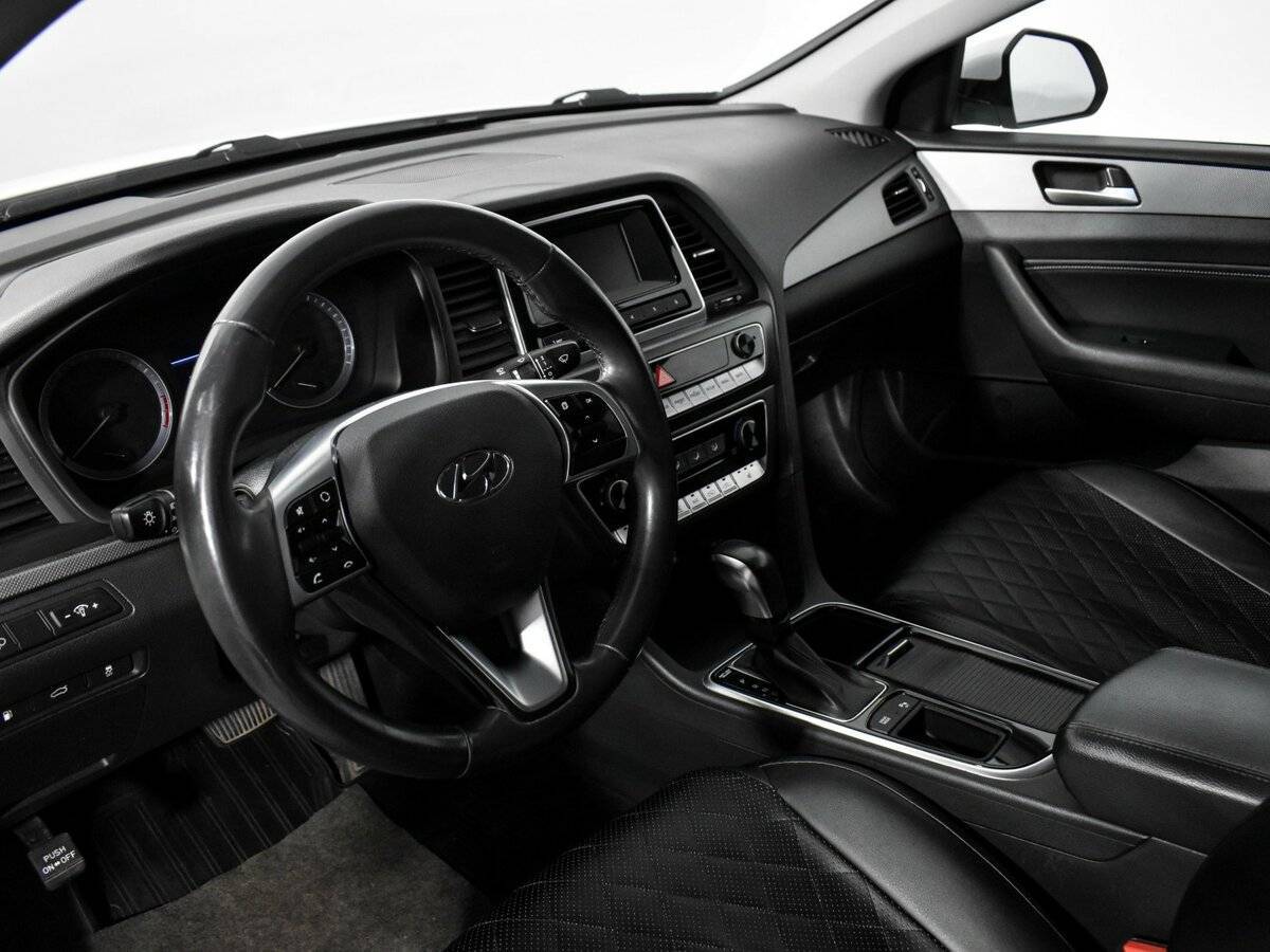 Hyundai Sonata, 2019 Фото №7