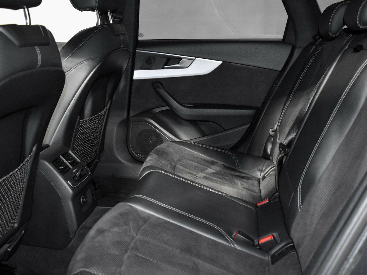 Audi A4, 2016 Фото №10