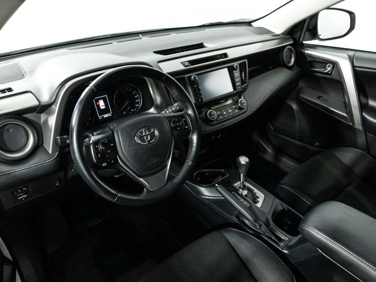 Toyota RAV4, 2019 Фото №11
