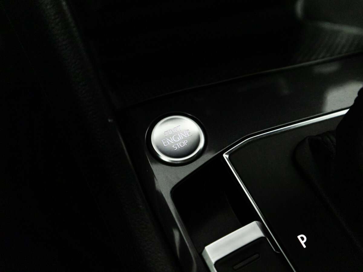 Volkswagen Tiguan, 2018 Фото №22