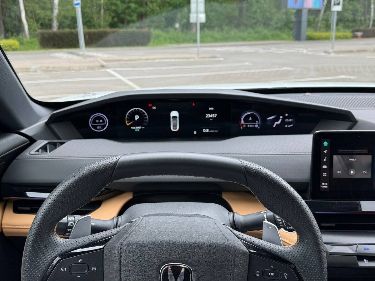 Changan UNI-V, 2023 Фото №9