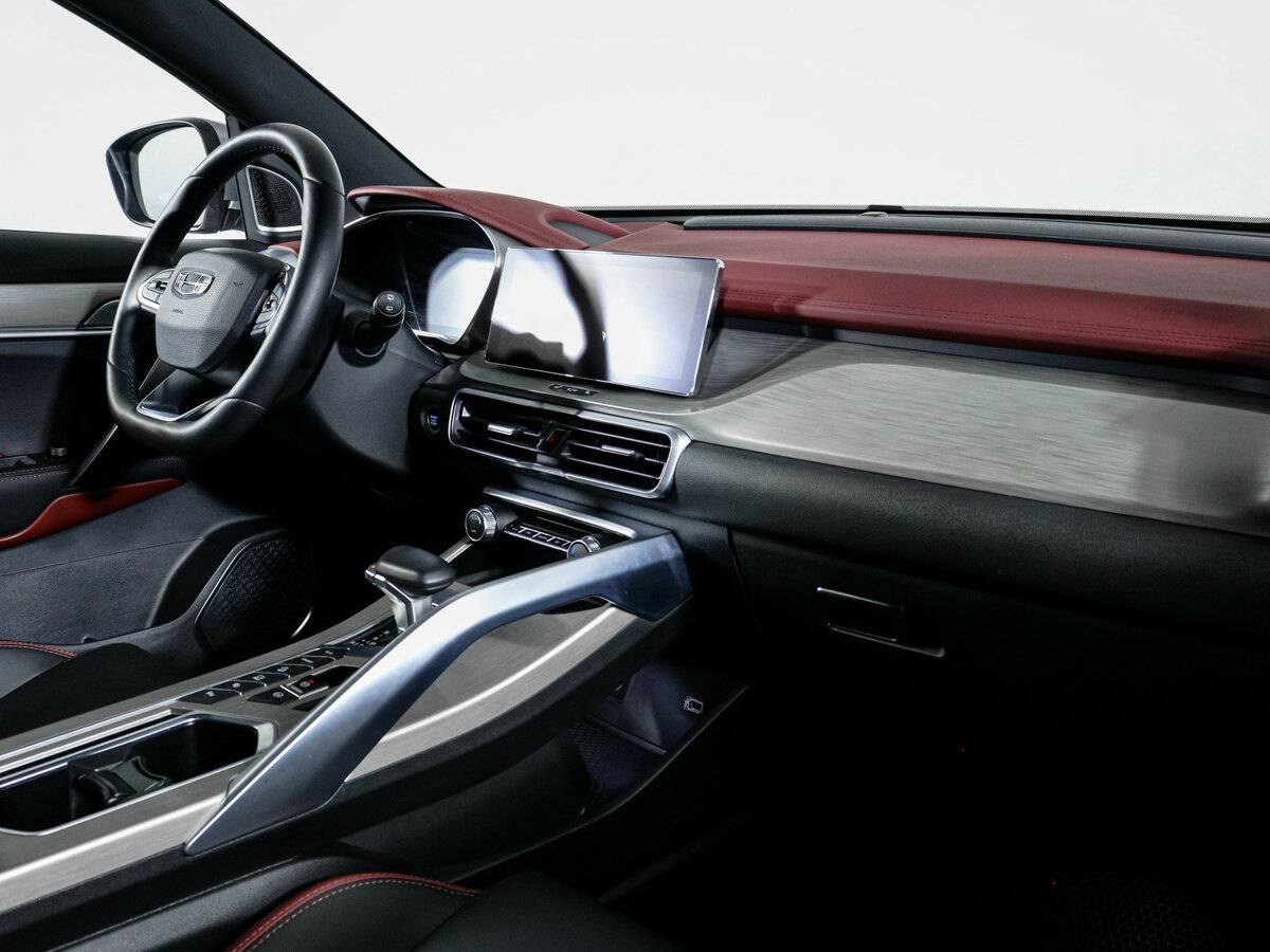 Geely Coolray, 2023 Фото №9