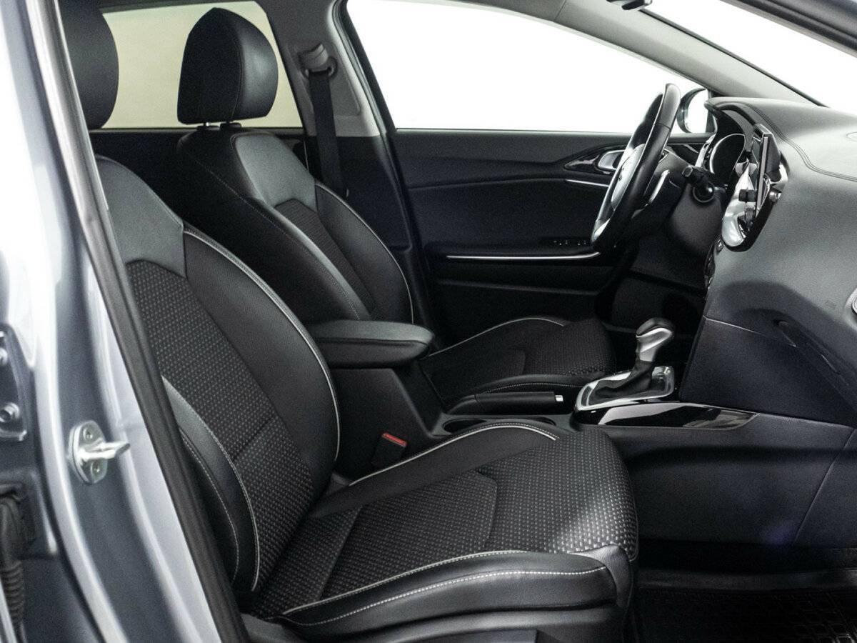 Kia Ceed, 2021 Фото №16