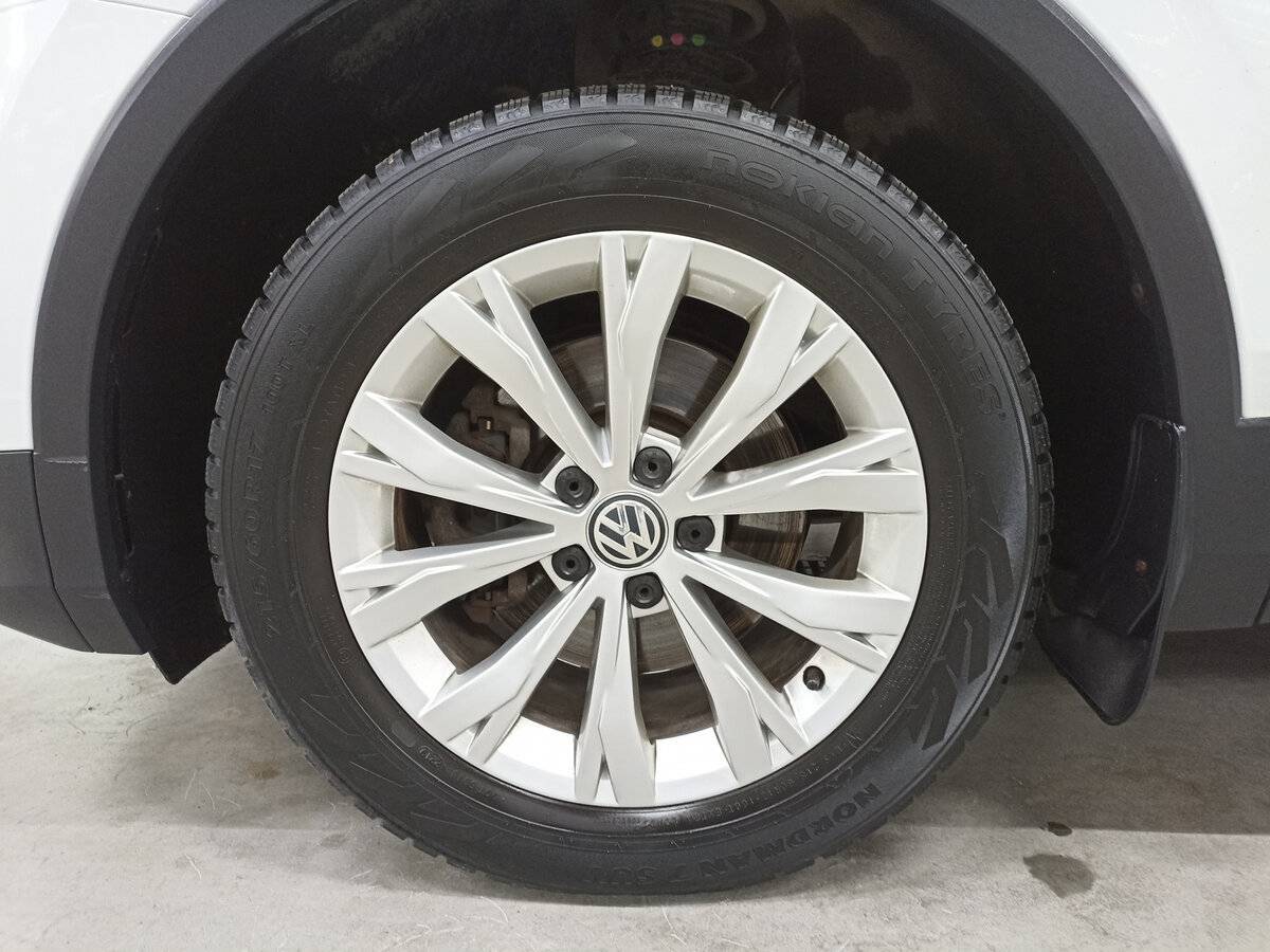 Volkswagen Tiguan, 2019 Фото №18