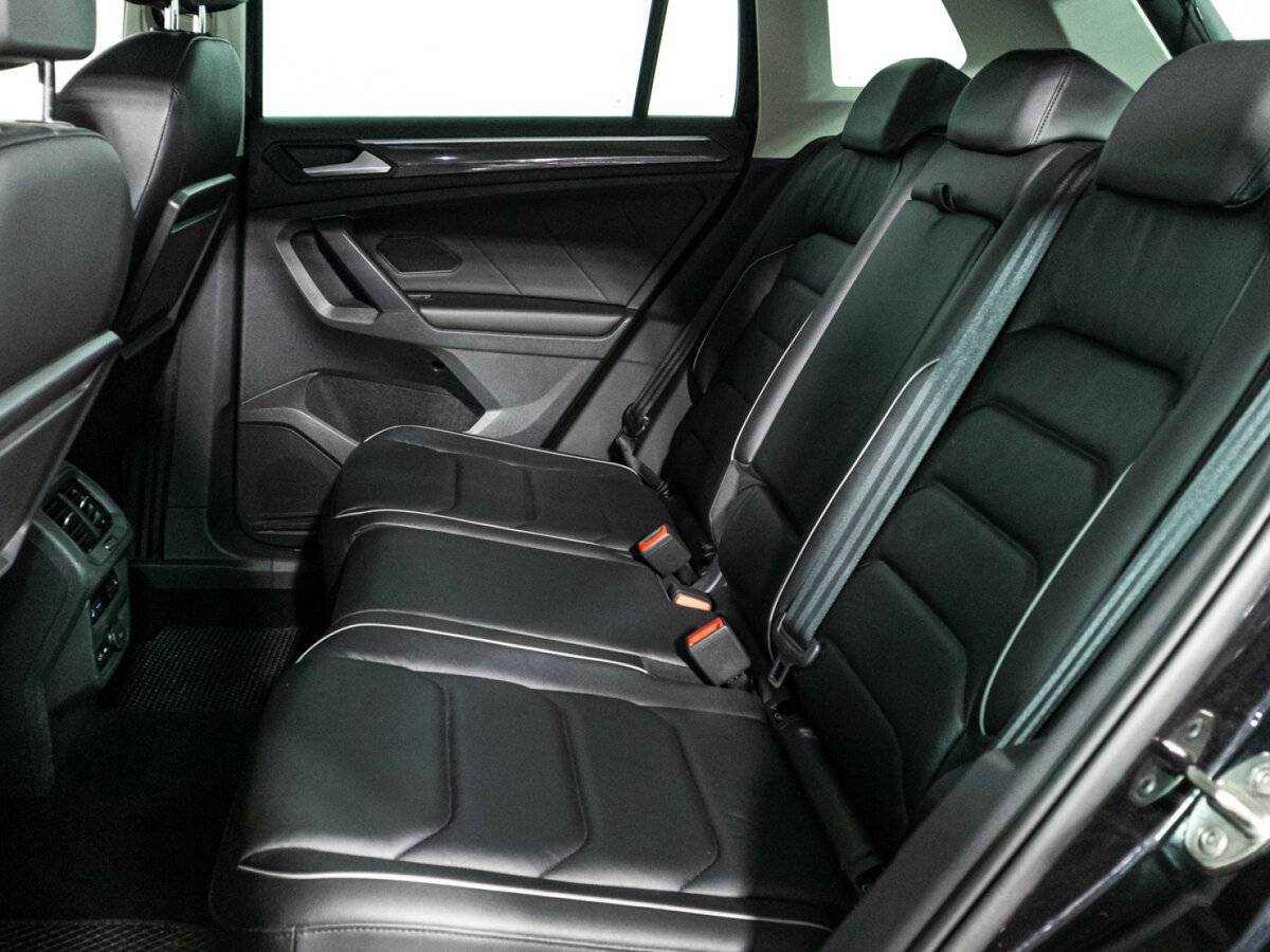 Volkswagen Tiguan, 2019 Фото №10