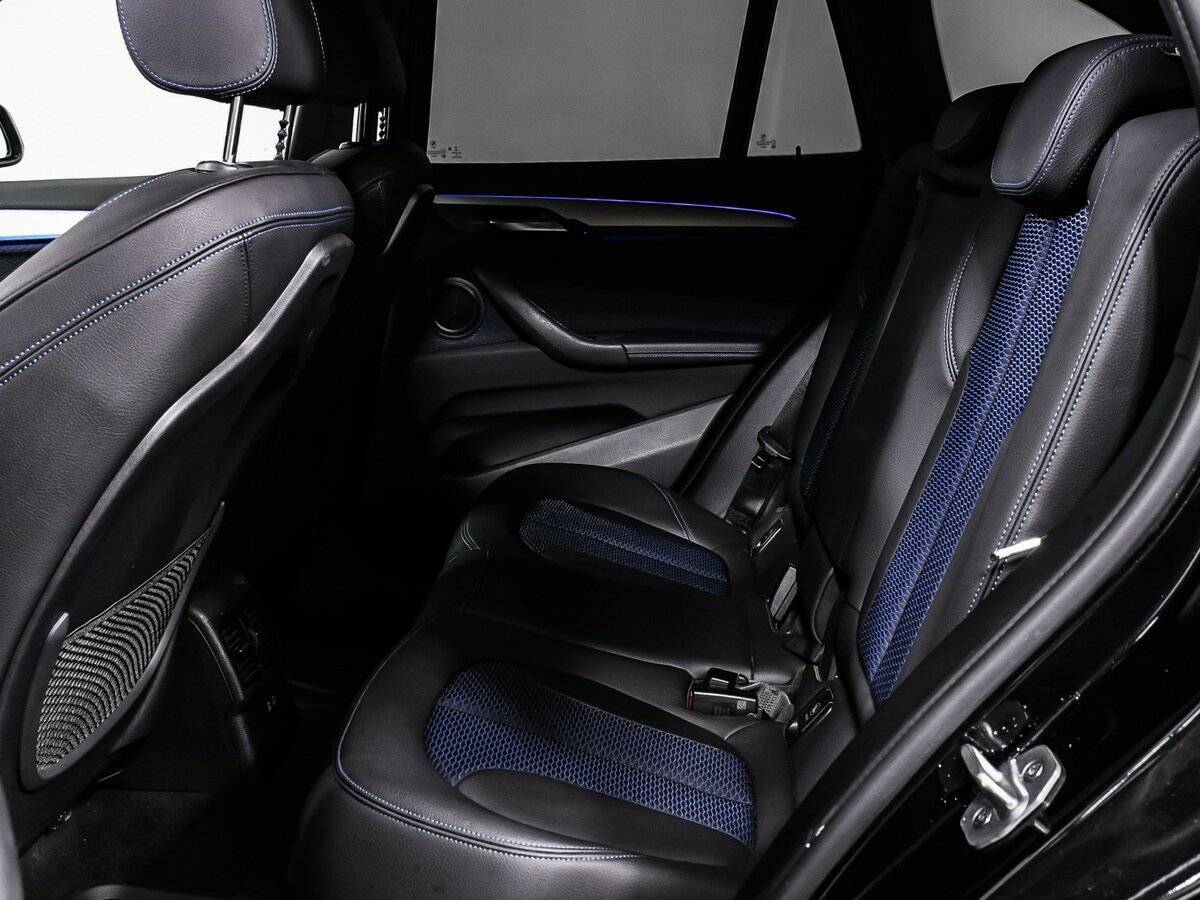 BMW X1 18d xDrive, 2019 Фото №14