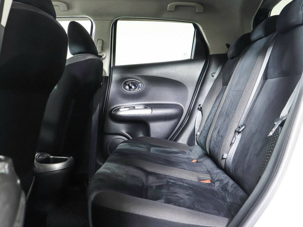 Nissan Juke, 2012 Фото №11